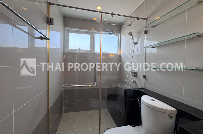 Condominium in Sathorn 